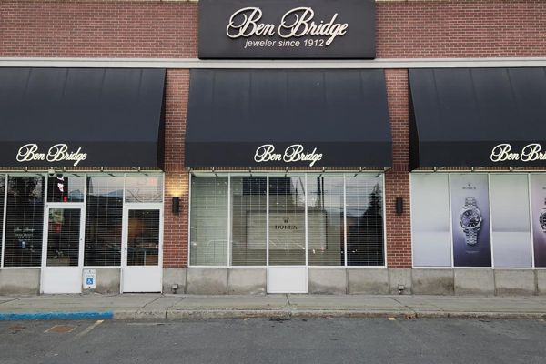 Illuminated Awning with Vinyl Graphics