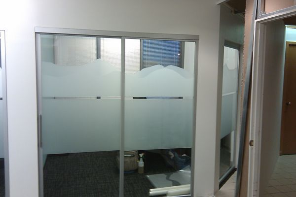 Etch Vinyl Stylised Mountains